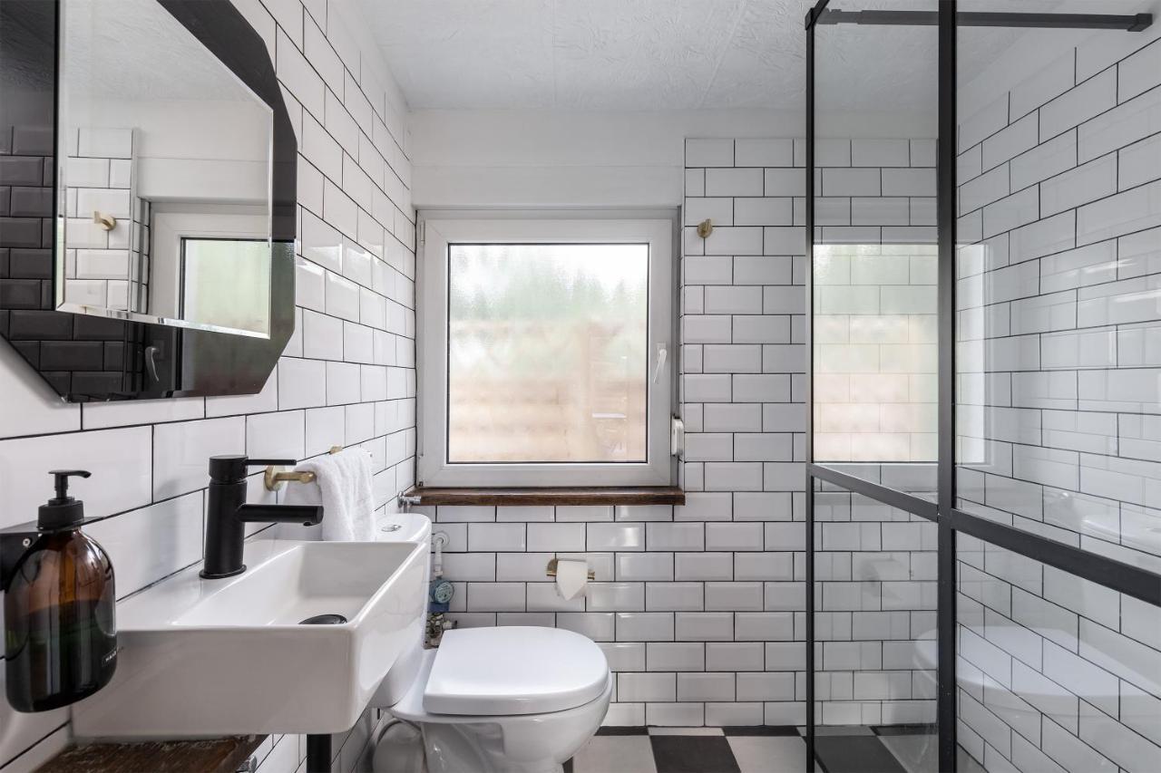 يواخيمستال Am Grimnitzsee Gemutliches Tiny House Bungalow Mit Sauna Und Kamin المظهر الخارجي الصورة